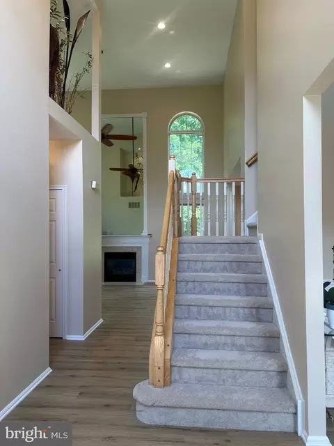 Entry Way - 2 Cattail Dr, Mount Laurel, NJ 08054 photo 1 of 20