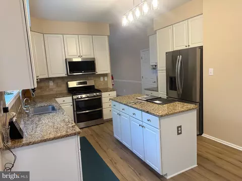 Kitchen - 2 Cattail Dr, Mount Laurel, NJ 08054 photo 2 of 3