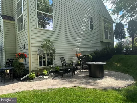 Exterior - 2 Cattail Dr, Mount Laurel, NJ 08054 photo 8 of 17