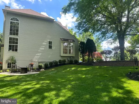 Exterior - 2 Cattail Dr, Mount Laurel, NJ 08054 photo 9 of 17