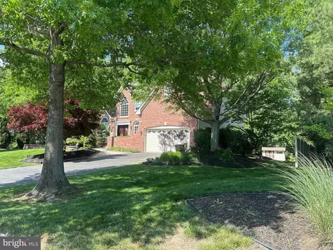Exterior - 2 Cattail Dr, Mount Laurel, NJ 08054 photo 4 of 17