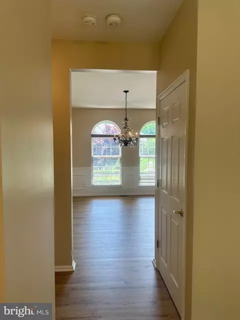 Entry Way - 2 Cattail Dr, Mount Laurel, NJ 08054 photo 11 of 20