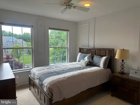 Bedroom - 2 Cattail Dr, Mount Laurel, NJ 08054 photo 2 of 9