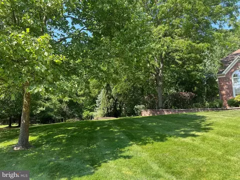 Exterior - 2 Cattail Dr, Mount Laurel, NJ 08054 photo 5 of 17