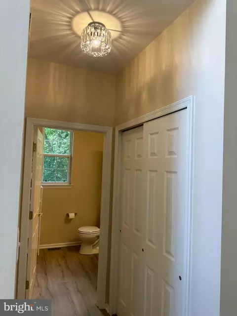 Entry Way - 2 Cattail Dr, Mount Laurel, NJ 08054 photo 7 of 20
