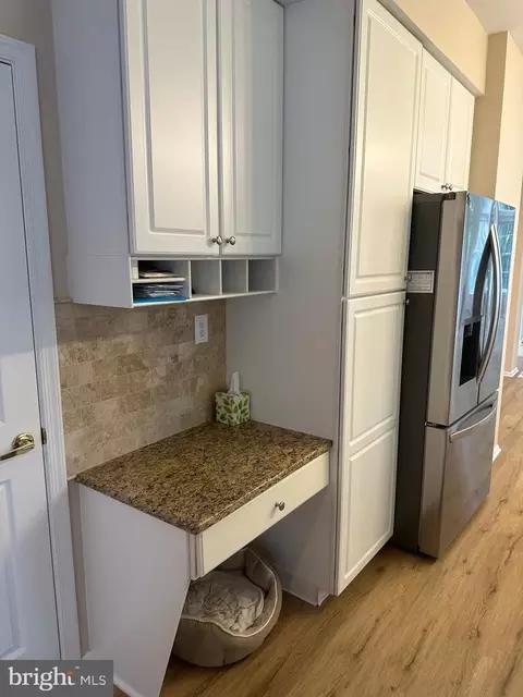 Kitchen - 2 Cattail Dr, Mount Laurel, NJ 08054 photo 3 of 3