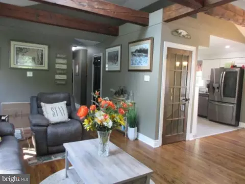 Entry Way - 36 Worrell Rd, Tabernacle, NJ 08088 photo 3 of 4