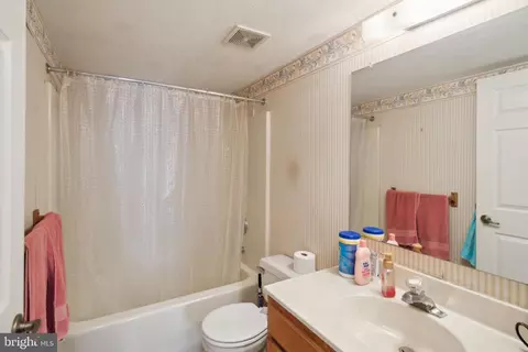 Bath - 411 Aster Pl, Mount Laurel, NJ 08054 photo 2 of 2