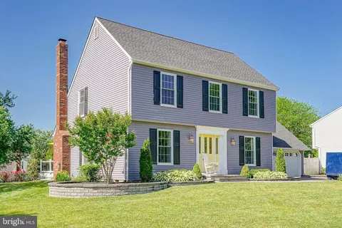131 Hickory Ln, Medford, NJ 08055
