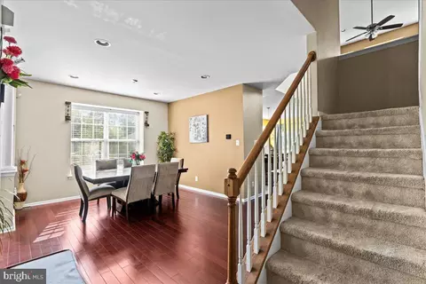 Entry Way - 60 Stern Light Dr, Mount Laurel, NJ 08054 photo 3 of 5