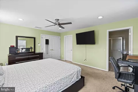 Bedroom - 60 Stern Light Dr, Mount Laurel, NJ 08054 photo 2 of 5