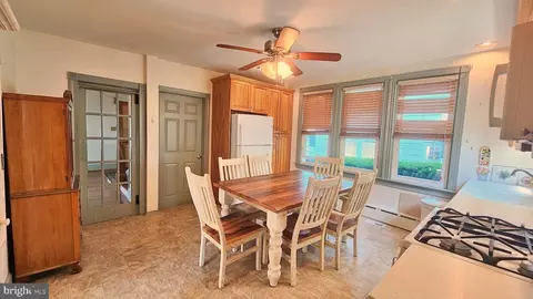 Entry Way - 304 Union Ave, Delanco, NJ 08075 photo 4 of 13