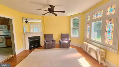 Living - 304 Union Ave, Delanco, NJ 08075 photo 3 of 6