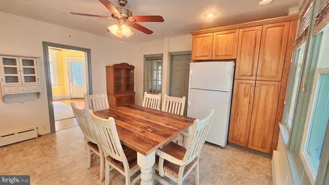 Entry Way - 304 Union Ave, Delanco, NJ 08075 photo 6 of 13