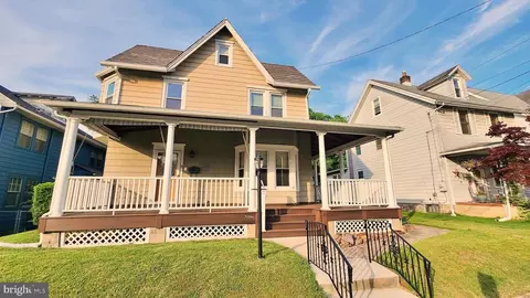 Exterior - 304 Union Ave, Delanco, NJ 08075 photo 2 of 10