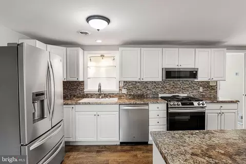 411 Sunset Ave, Maple Shade, NJ 08052 photo 8