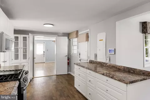411 Sunset Ave, Maple Shade, NJ 08052 photo 11
