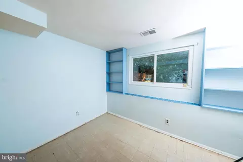 Bedroom - 36 Cornell Dr, Delran, NJ 08075 photo 2 of 3