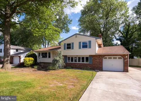 Exterior - 36 Cornell Dr, Delran, NJ 08075 photo 2 of 7