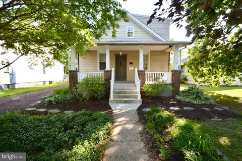 607 Arndt Ave, Riverside, NJ 08075