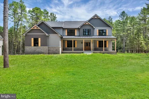 7 Forest Hollow Ct, Shamong, NJ 08088