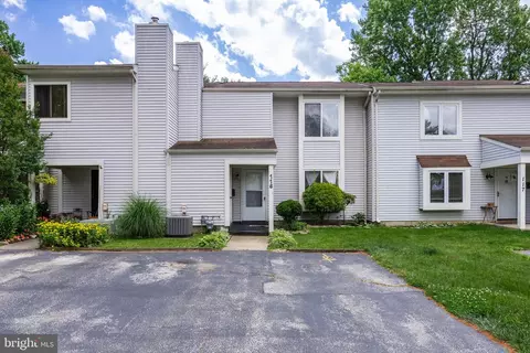 118 Aspen Ct, Marlton, NJ 08053