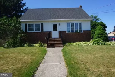 118 Mott Ave, Burlington, NJ 08016