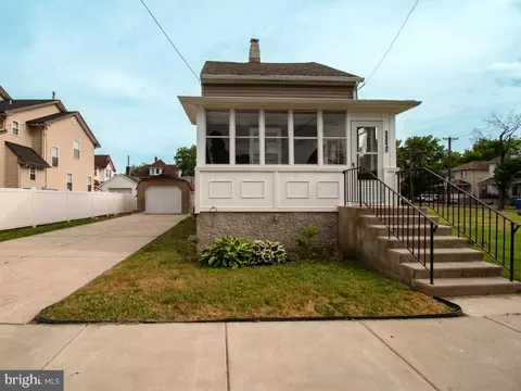 138 Polk St, Riverside, NJ 08075