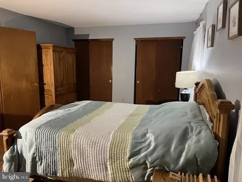 Bedroom - 197 Schoolhouse Rd, Wrightstown, NJ 08562 photo 2 of 6