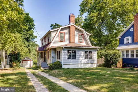 402 Cleveland Ave, Palmyra, NJ 08065