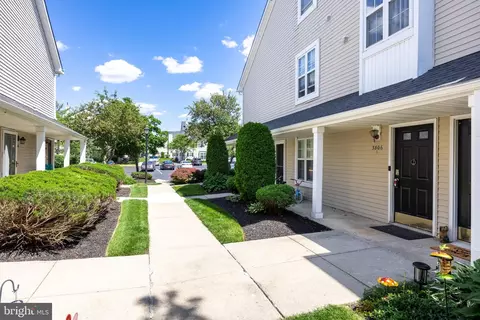 3806 B Saxony Dr, Mount Laurel, NJ 08054