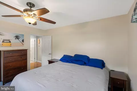 Bedroom - 210 Jan Dr, Cinnaminson, NJ 08077 photo 2 of 3