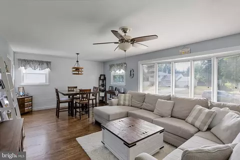 Living - 210 Jan Dr, Cinnaminson, NJ 08077 photo 1 of 2