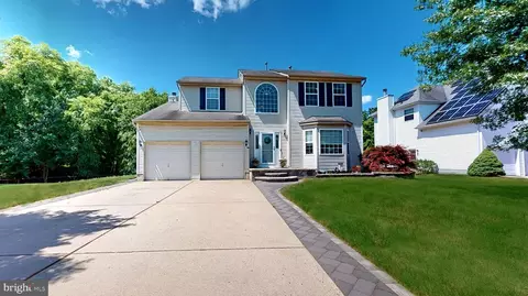 14 Patriot Way, Hainesport, NJ 08036