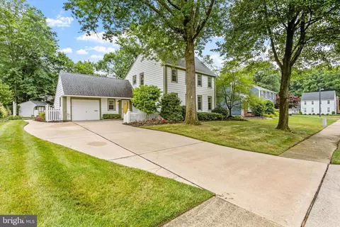 142 York Rd, Delran, NJ 08075