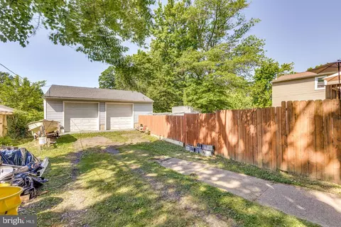 244 Spruce Ave, Maple Shade, NJ 08052 photo 4