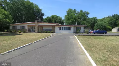 257 Church Rd, Medford, NJ 08055