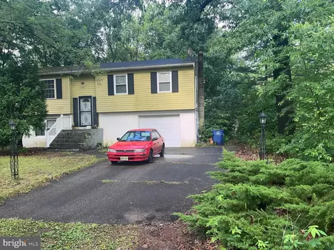 2 S Carolina Rd, Browns Mills, NJ 08015