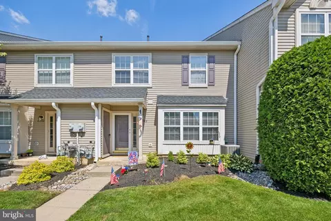 6203 Coventry Way, Mount Laurel, NJ 08054