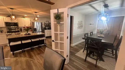 Entry Way - 239 Split Rail Ct, Delran, NJ 08075 photo 11 of 23