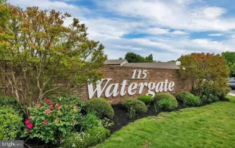 115 E Kings Hwy # 159, Maple Shade, NJ 08052