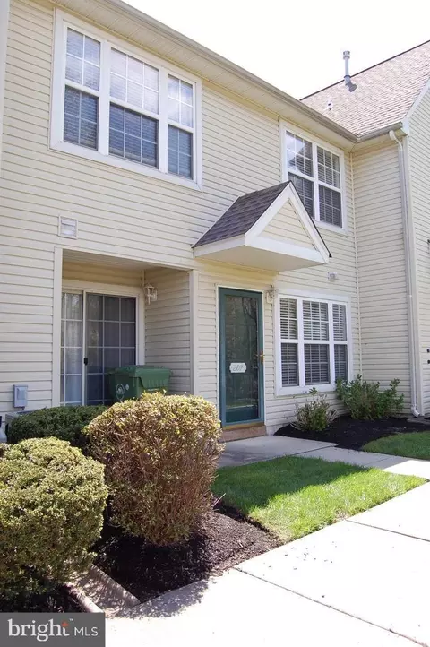207 Quay Ct, Palmyra, NJ 08065