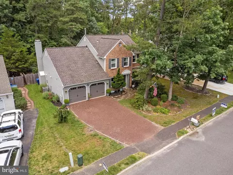29 Picadilly Cir, Marlton, NJ 08053