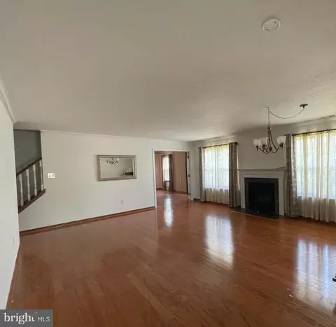 Living - 6 Witherod Ct, Mount Laurel, NJ 08054 photo 1 of 3
