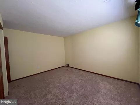 Bedroom - 6 Witherod Ct, Mount Laurel, NJ 08054 photo 3 of 7