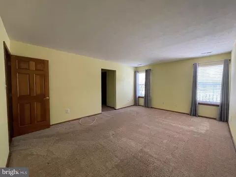 Bedroom - 6 Witherod Ct, Mount Laurel, NJ 08054 photo 5 of 7