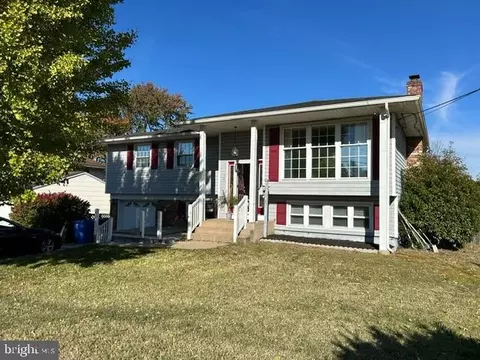 40 Haines Mill Rd, Delran, NJ 08075