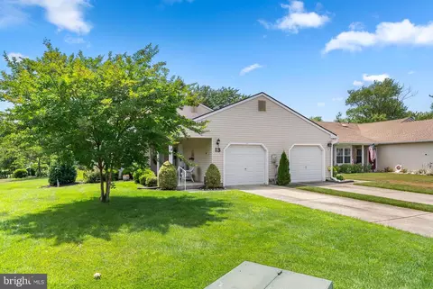 Exterior - 13 E Berwin Way, Mount Laurel, NJ 08054 photo 1 of 6