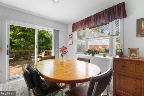 Dining - 101 Wayne Dr, Cinnaminson, NJ 08077 photo 1 of 1