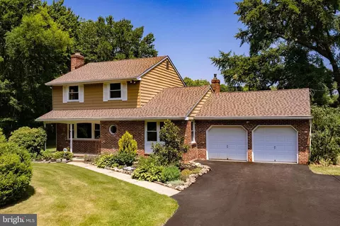 104 Gilbert Rd, Bordentown, NJ 08505